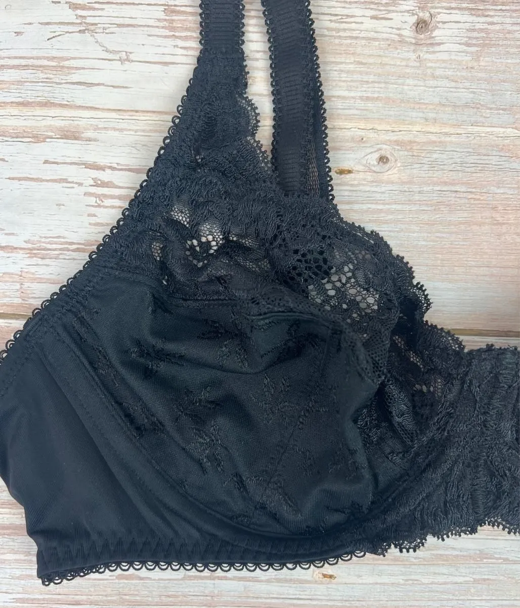 Black Lace Trim Flower Non Padded Full Cup Bra Seconds 34B