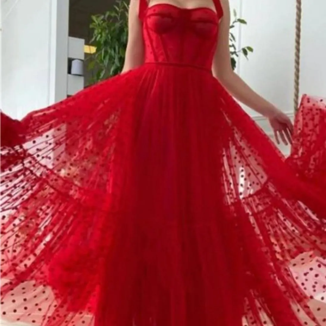 Flawless Scarlet Evening Dress